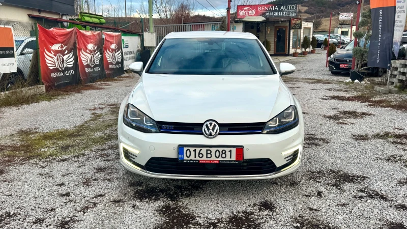 VW Golf GTE DSG DISTRONIC LED , снимка 2 - Автомобили и джипове - 53430898