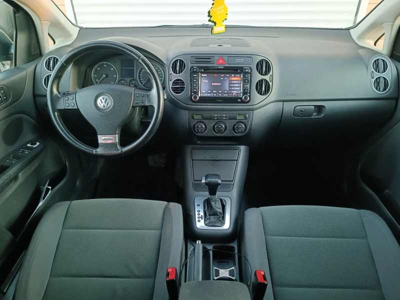 VW Golf Plus 1.9 avtomat, снимка 10 - Автомобили и джипове - 53528980