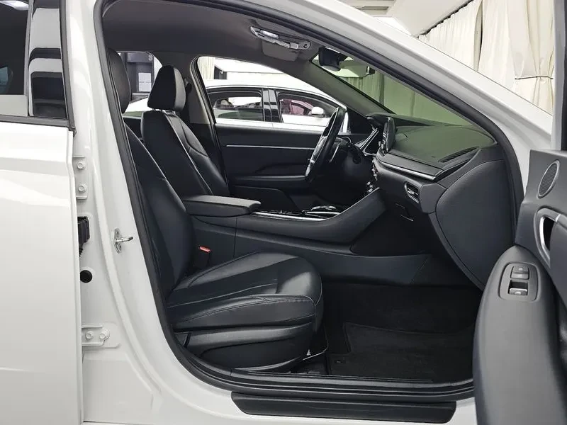 Hyundai Sonata 1.6 Turbo Modern, снимка 11 - Автомобили и джипове - 55937581