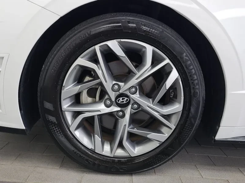 Hyundai Sonata 1.6 Turbo Modern, снимка 5 - Автомобили и джипове - 55937581