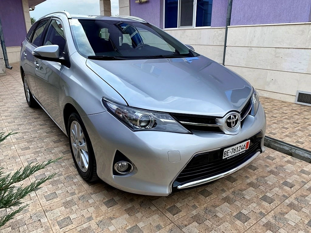 Toyota Auris 1.6*Швейцария - изображение 2