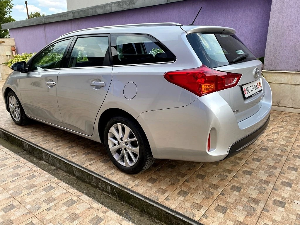 Toyota Auris 1.6*Швейцария - изображение 3