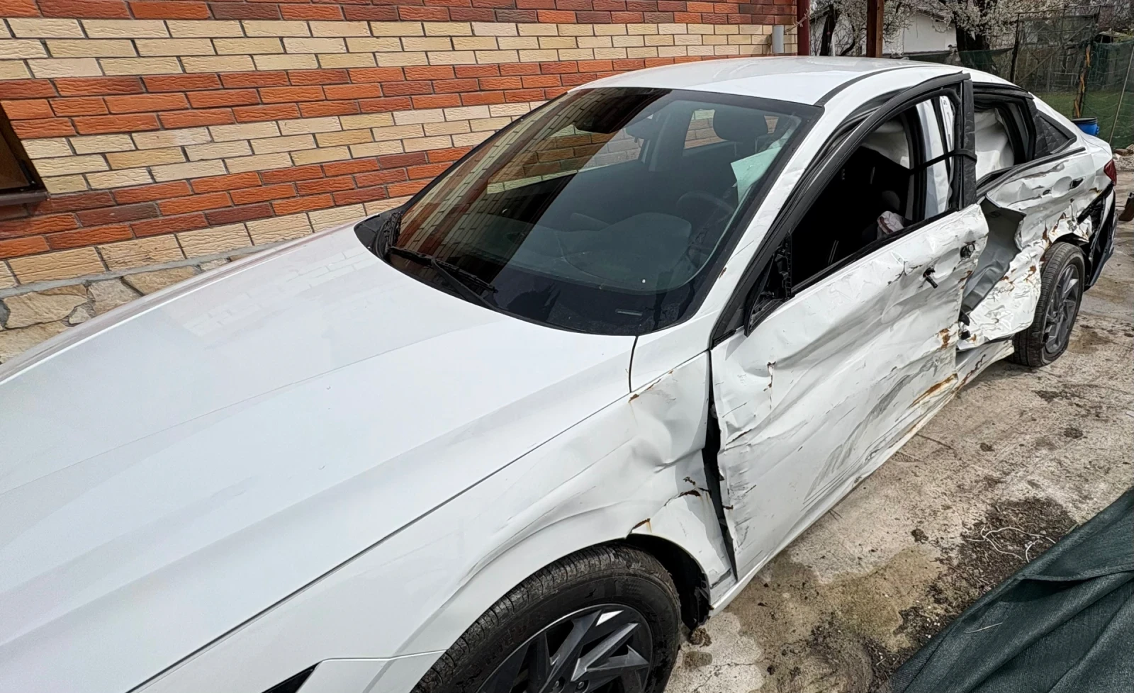 Hyundai Elantra 2024 G 2.0L FI DOHC - изображение 6