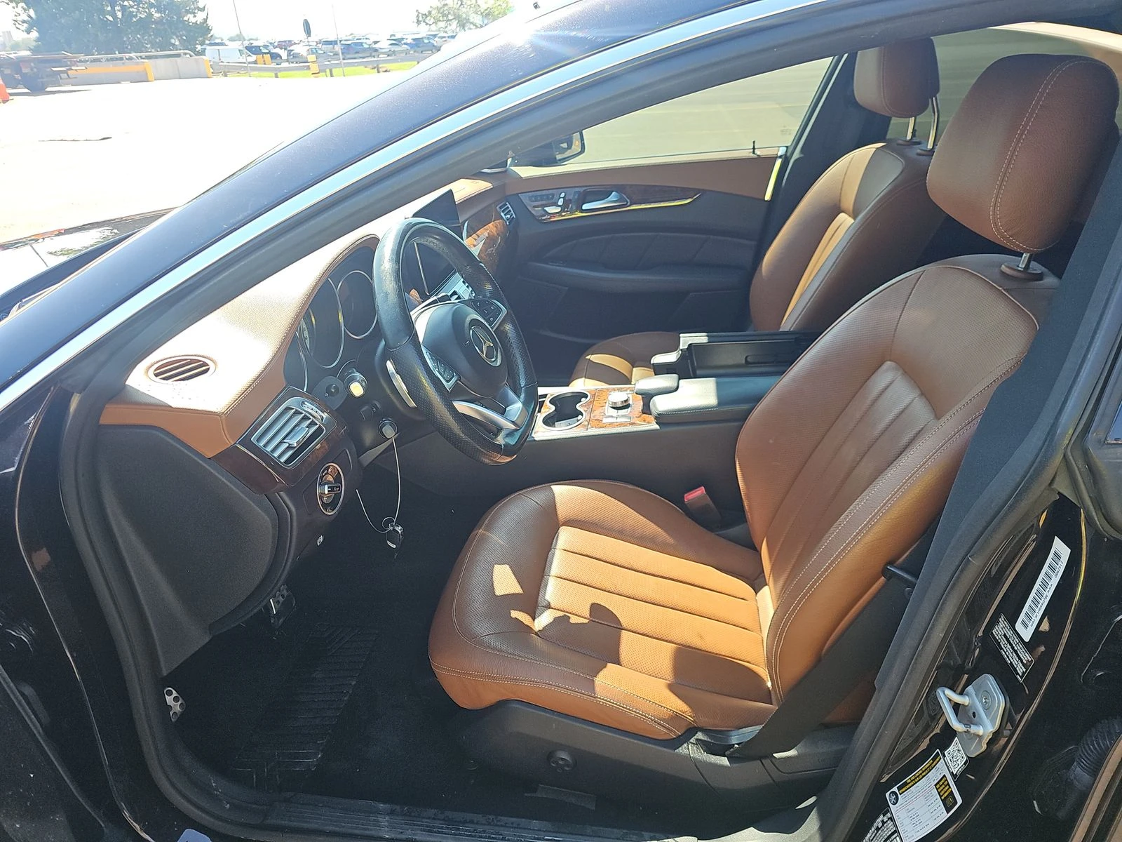 Mercedes-Benz CLS 400 AMG PACK* HARMAN* OBDUH* PANO* KEYLESS GO*  - изображение 9