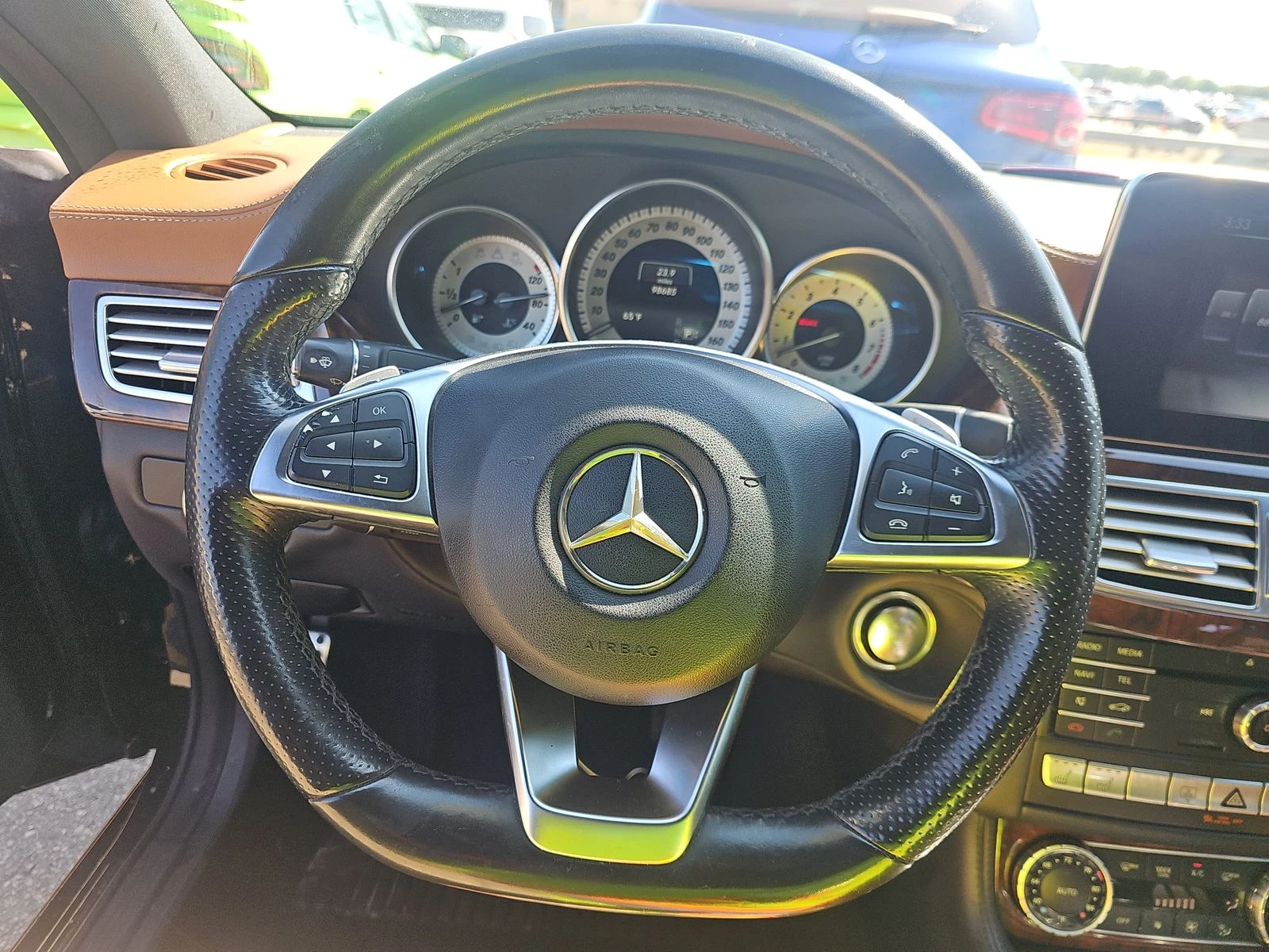 Mercedes-Benz CLS 400 AMG PACK* HARMAN* OBDUH* PANO* KEYLESS GO*  - изображение 10