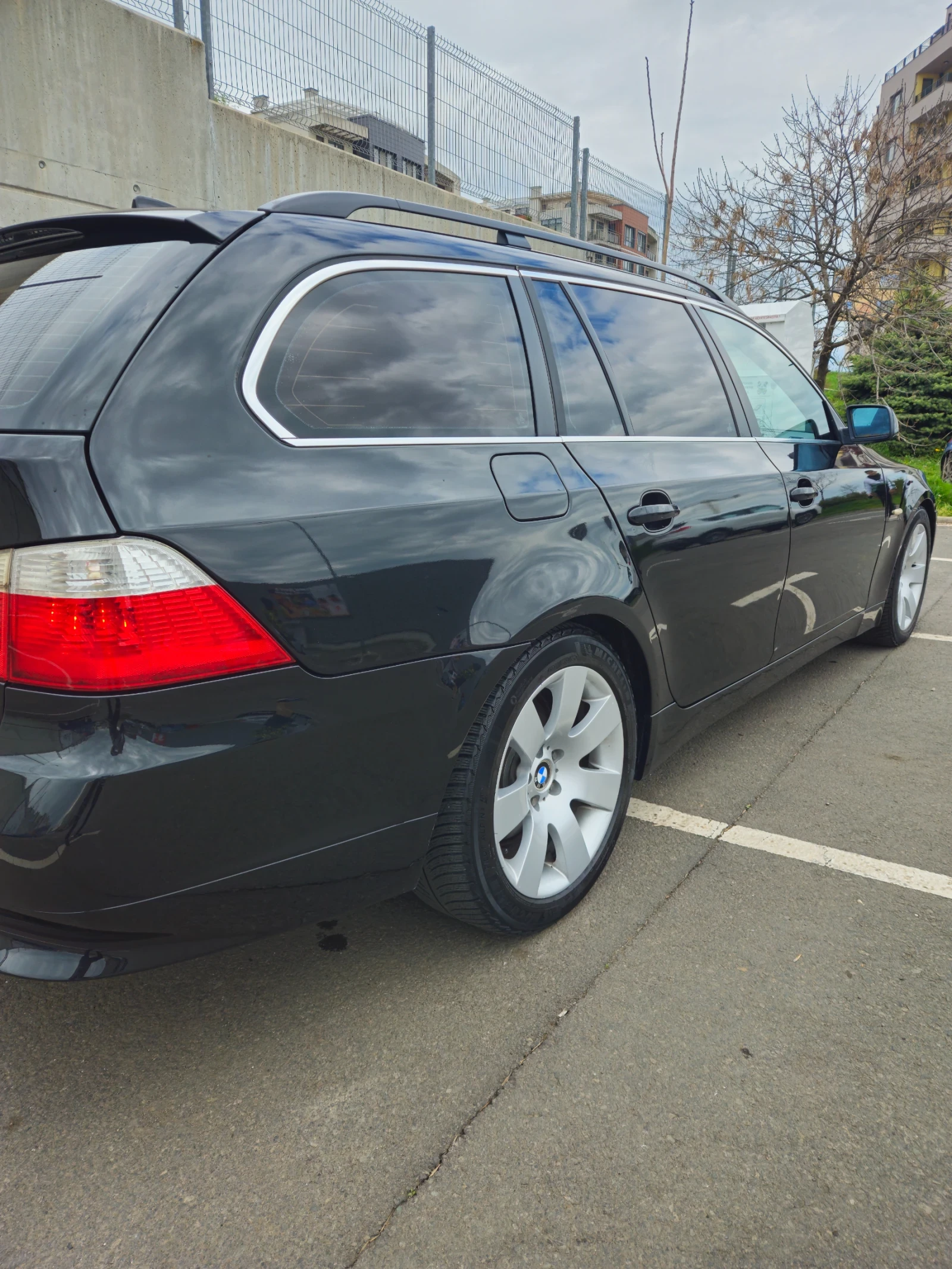 BMW 525  - изображение 4