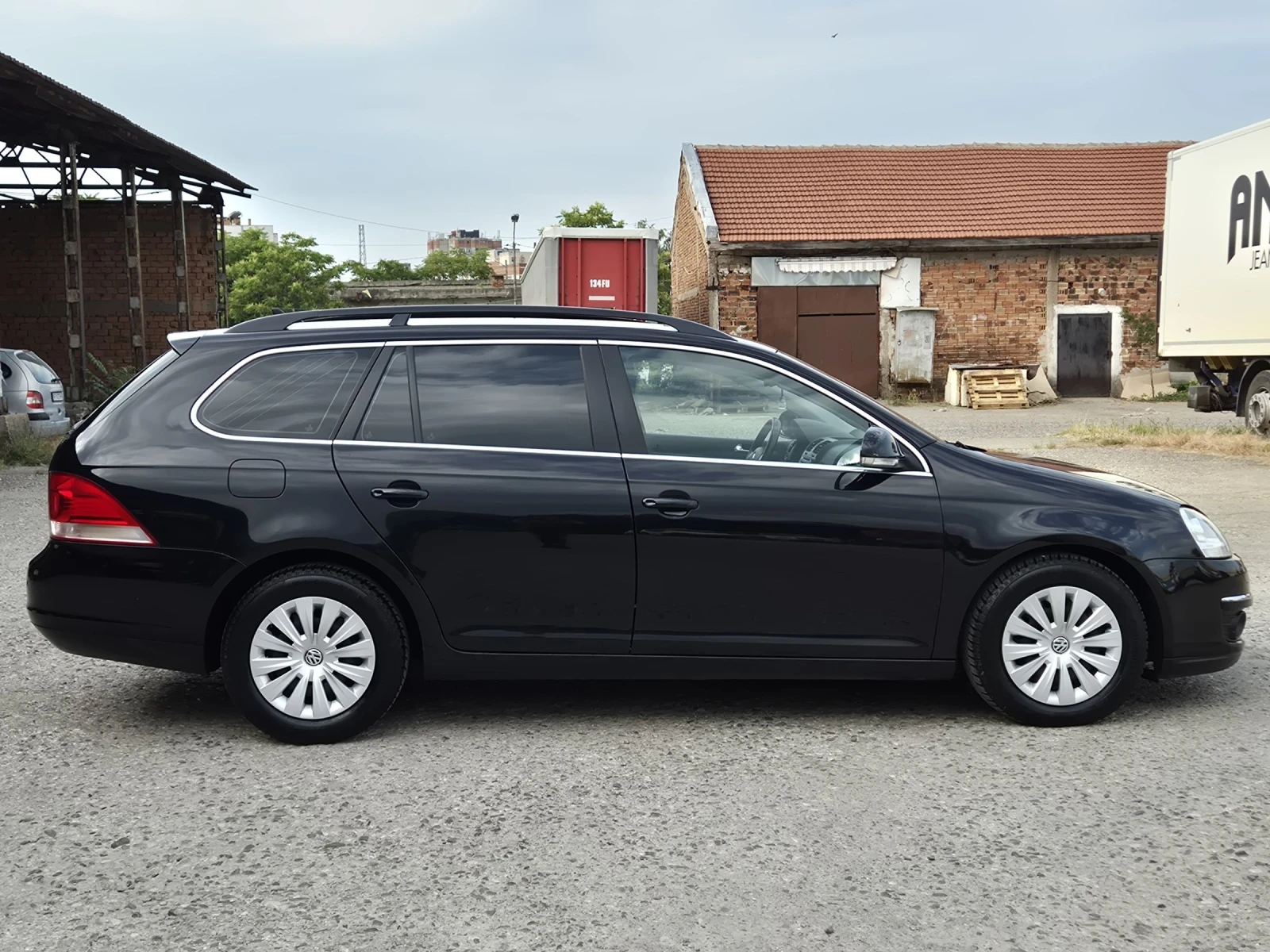 VW Golf 1.9TDI* BLUEMOTION*  - изображение 5