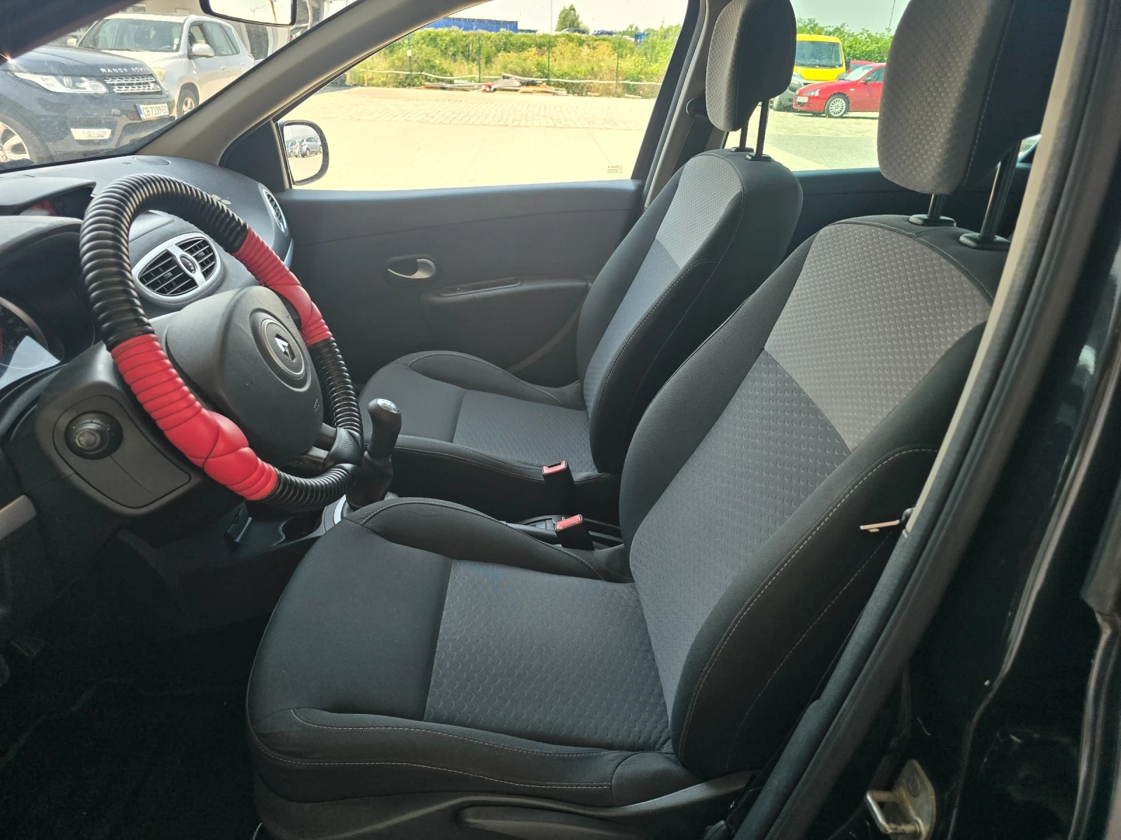 Renault Clio 1.2i 75кс ЕВРО 4 ВСИЧКО ПЛАТЕНО - изображение 9