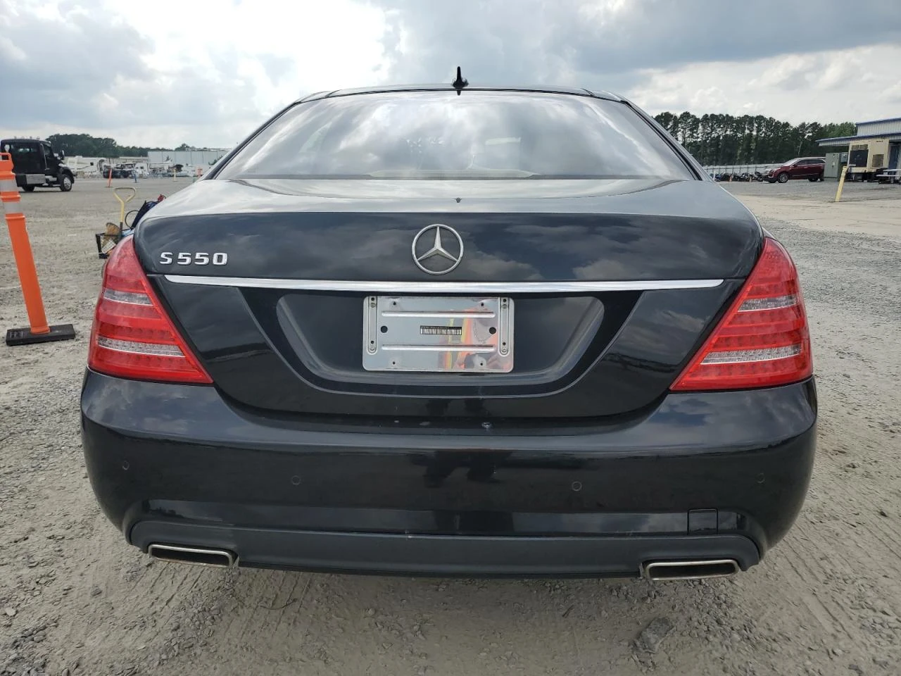 Mercedes-Benz S 550 AMG* Обдух* Harman* Пано* Масаж* На 132хил.км!*  - изображение 5
