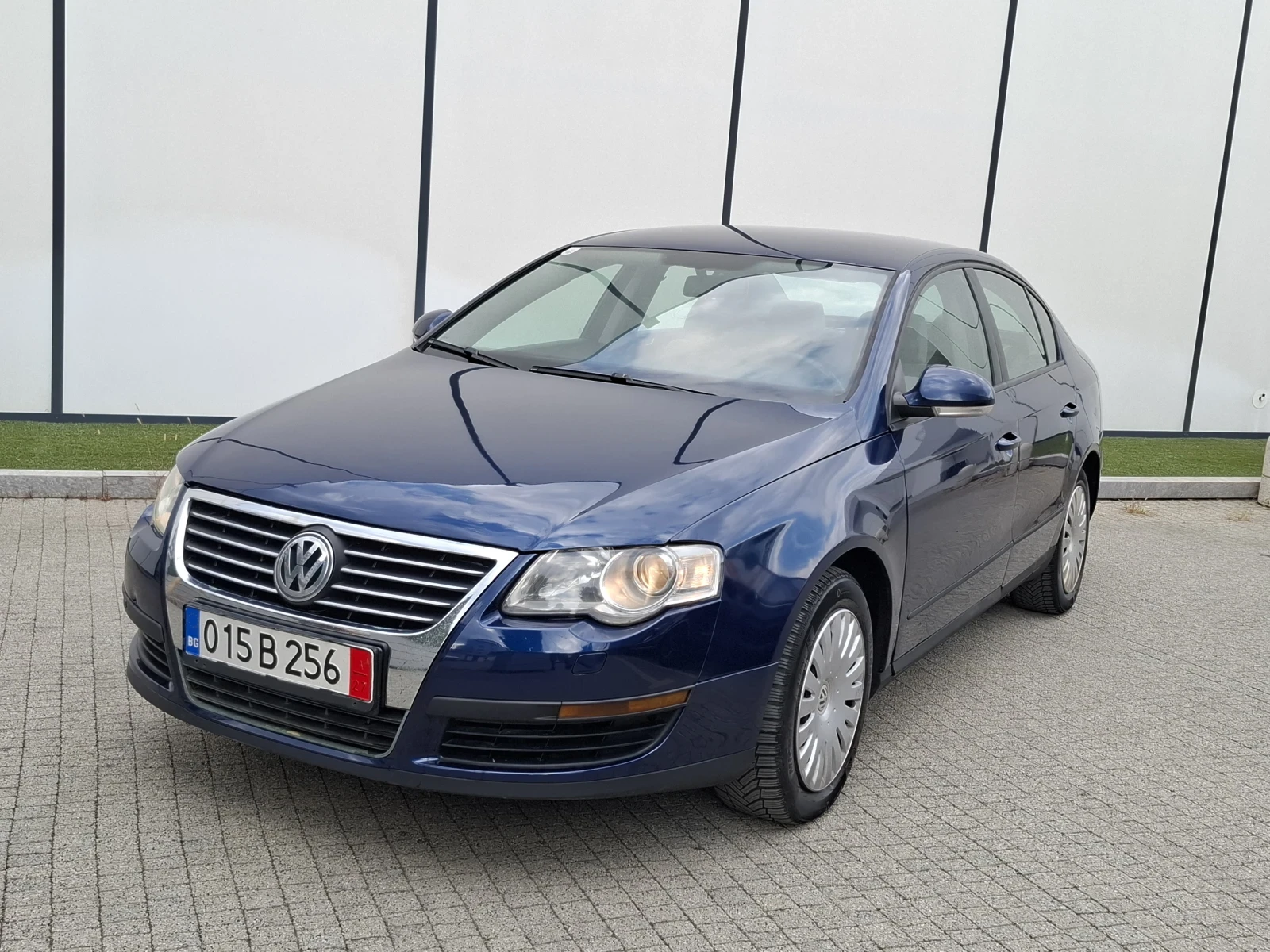 VW Passat 1.9TDI* (105кс)* * КЛИМАТРОНИК* * НОВ ВНОС* *  - изображение 4