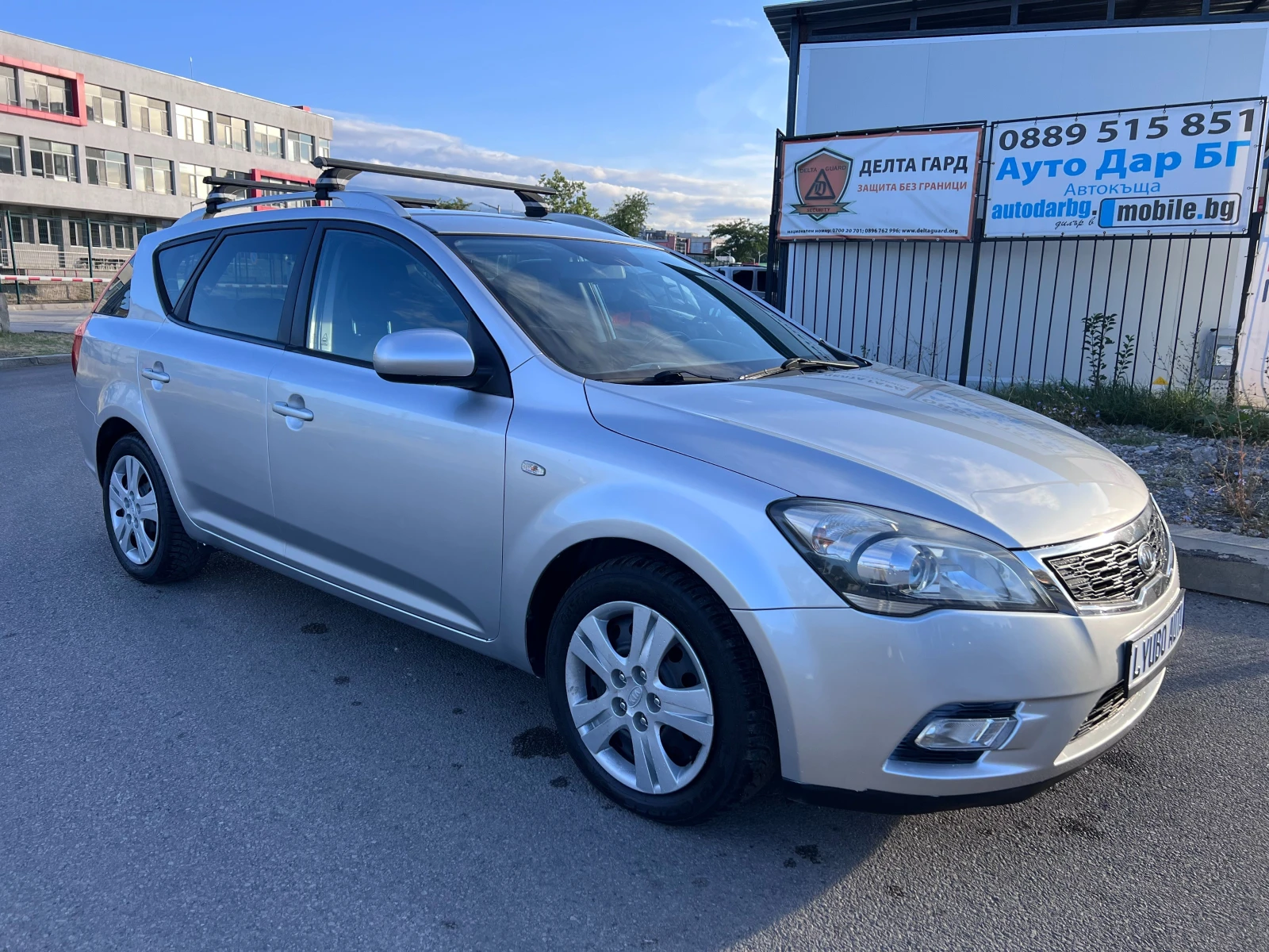 Kia Ceed 1.6 CRDI Facelift Автоматик Навигация Климатроник  - изображение 3
