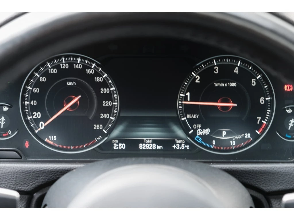 BMW 330 * 330i xDrive| Clean Carfax| M Sport| Carplay| Bli - изображение 9