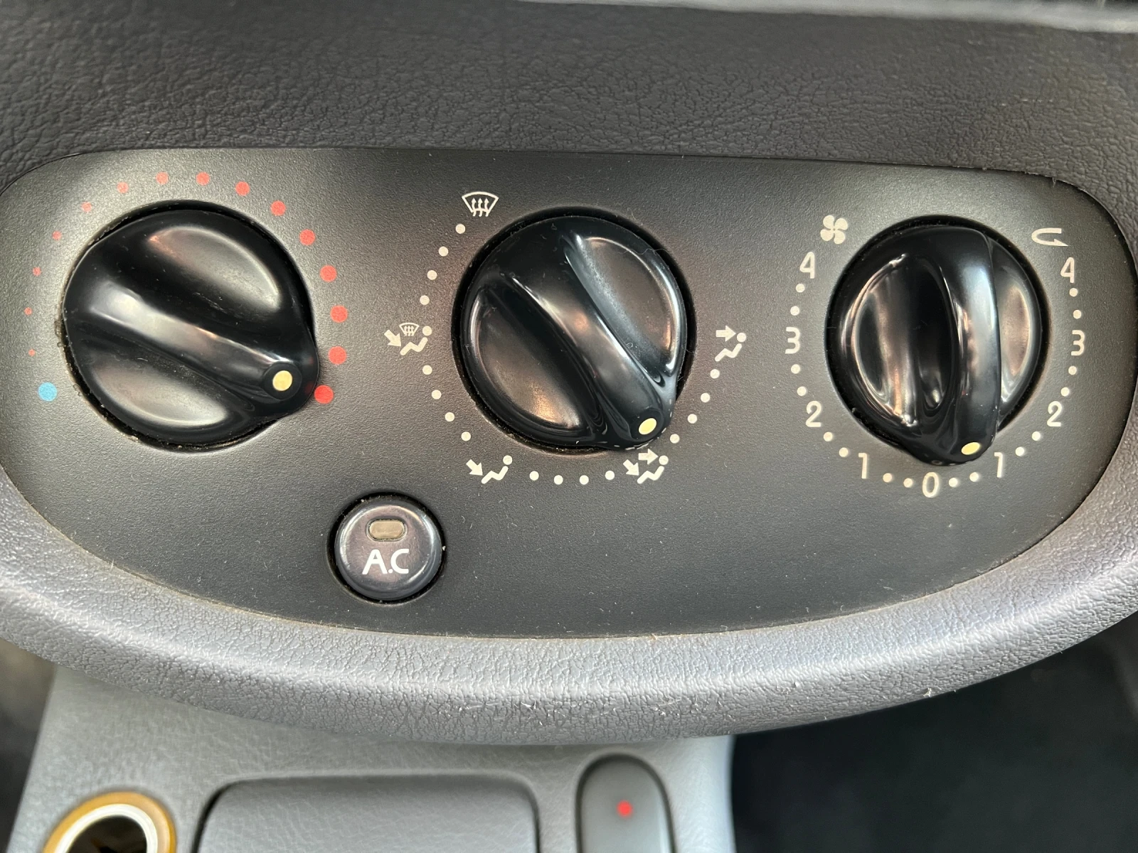 Renault Clio | Mobile.bg � ����������� 16