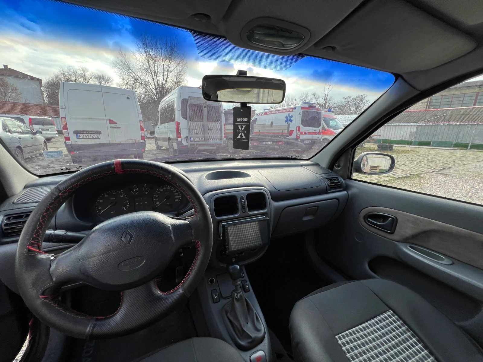 Renault Clio | Mobile.bg � ����������� 17