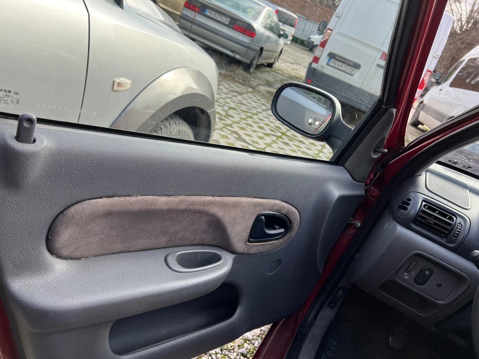 Renault Clio | Mobile.bg � ����������� 9