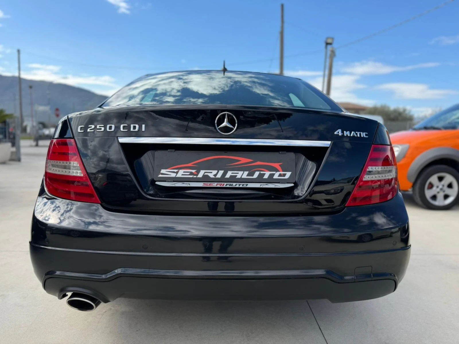 Mercedes-Benz C 250 CDI AMG-PAKET 4-MATIC, снимка 4 - Автомобили и джипове - 53921301