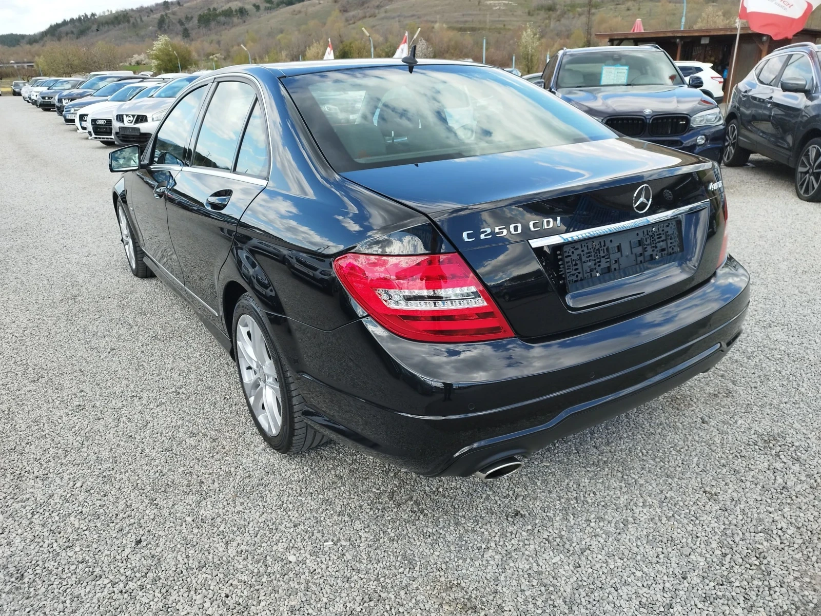 Mercedes-Benz C 250 CDI AMG-PAKET 4-MATIC, снимка 3 - Автомобили и джипове - 53921301