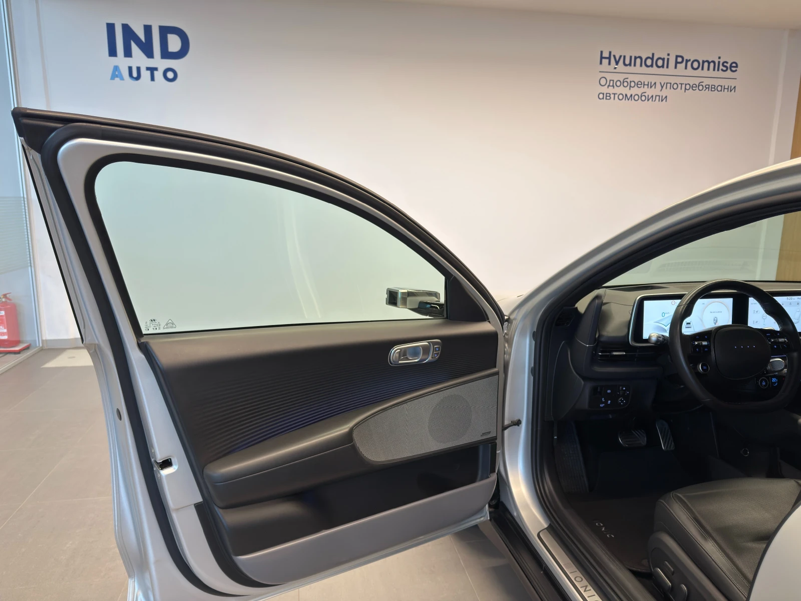 Hyundai Ioniq 6 PREMIUM 77, 4 kWh AWD, снимка 10 - Автомобили и джипове - 53977677