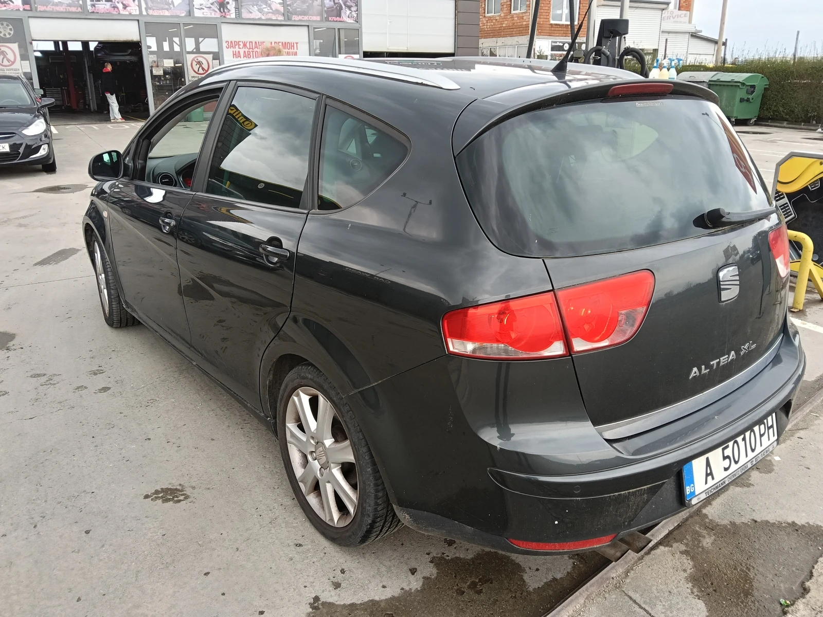 Seat Altea XL 2.0 дизел, снимка 2 - Автомобили и джипове - 54032484
