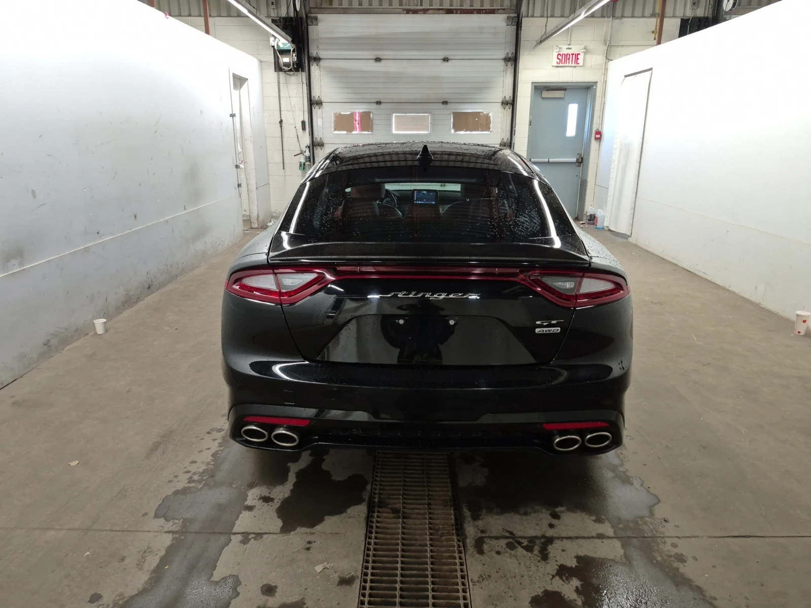 Kia Stinger * * CARFAX * * ���� ������ * *  | Mobile.bg � ����������� 5