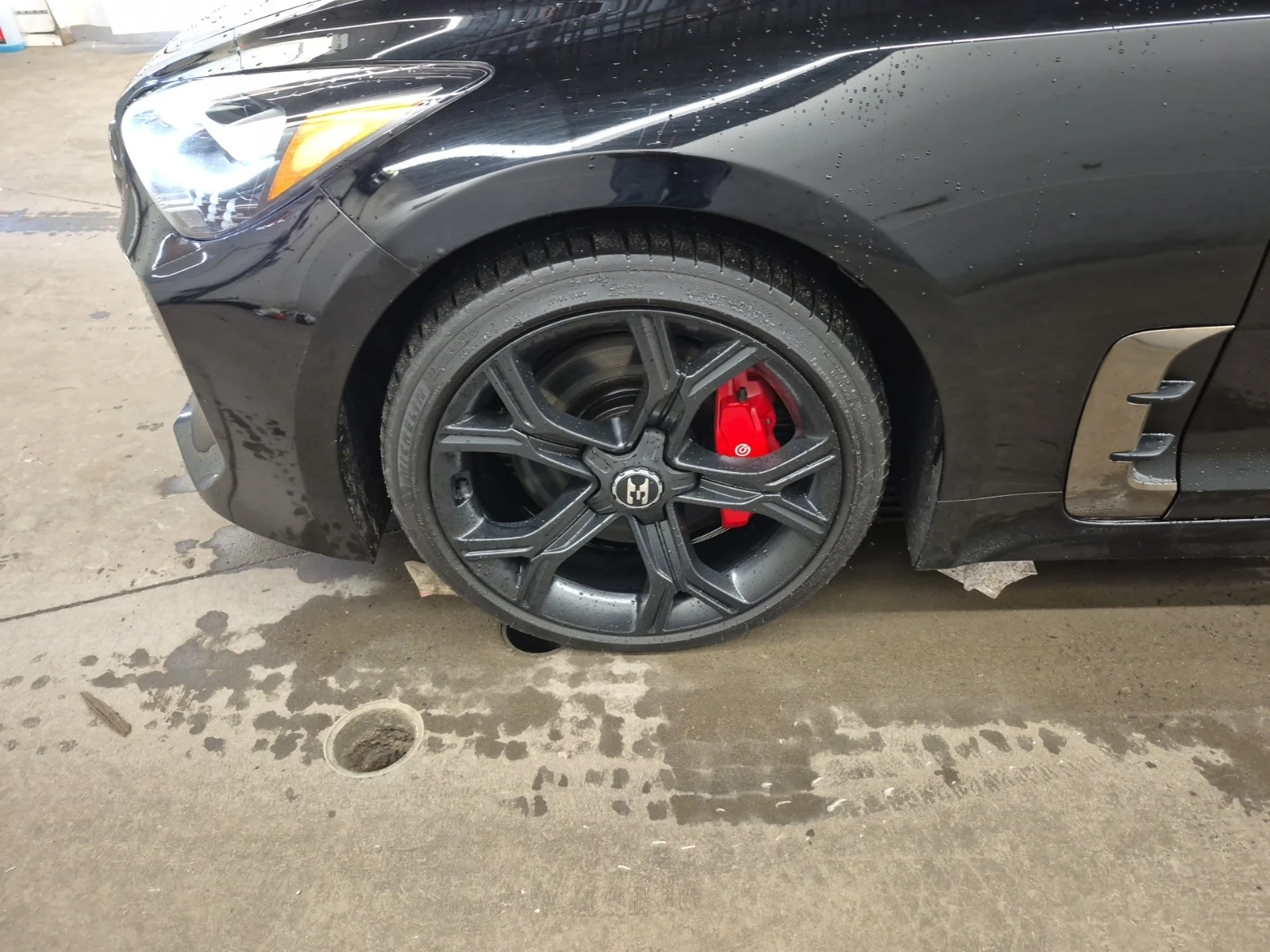 Kia Stinger * * CARFAX * * ���� ������ * *  | Mobile.bg � ����������� 16