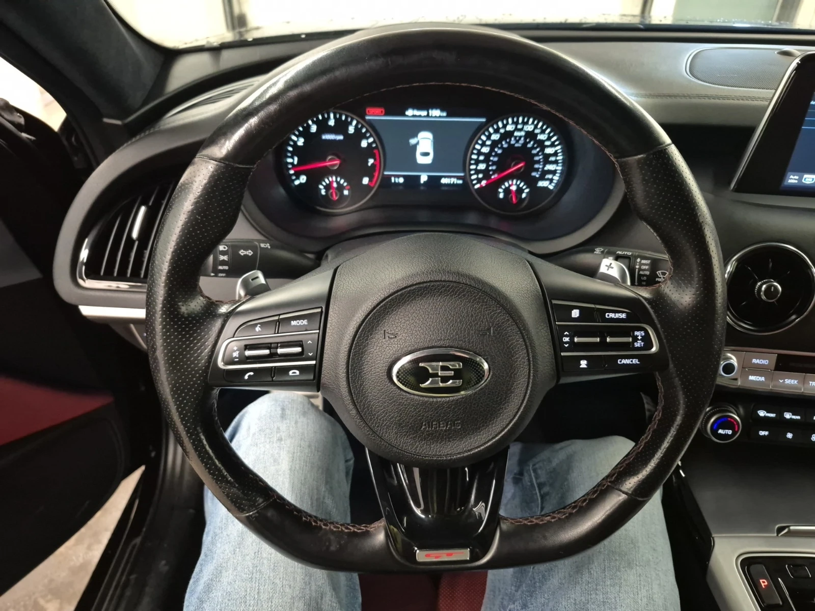 Kia Stinger * * CARFAX * * ���� ������ * *  | Mobile.bg � ����������� 9