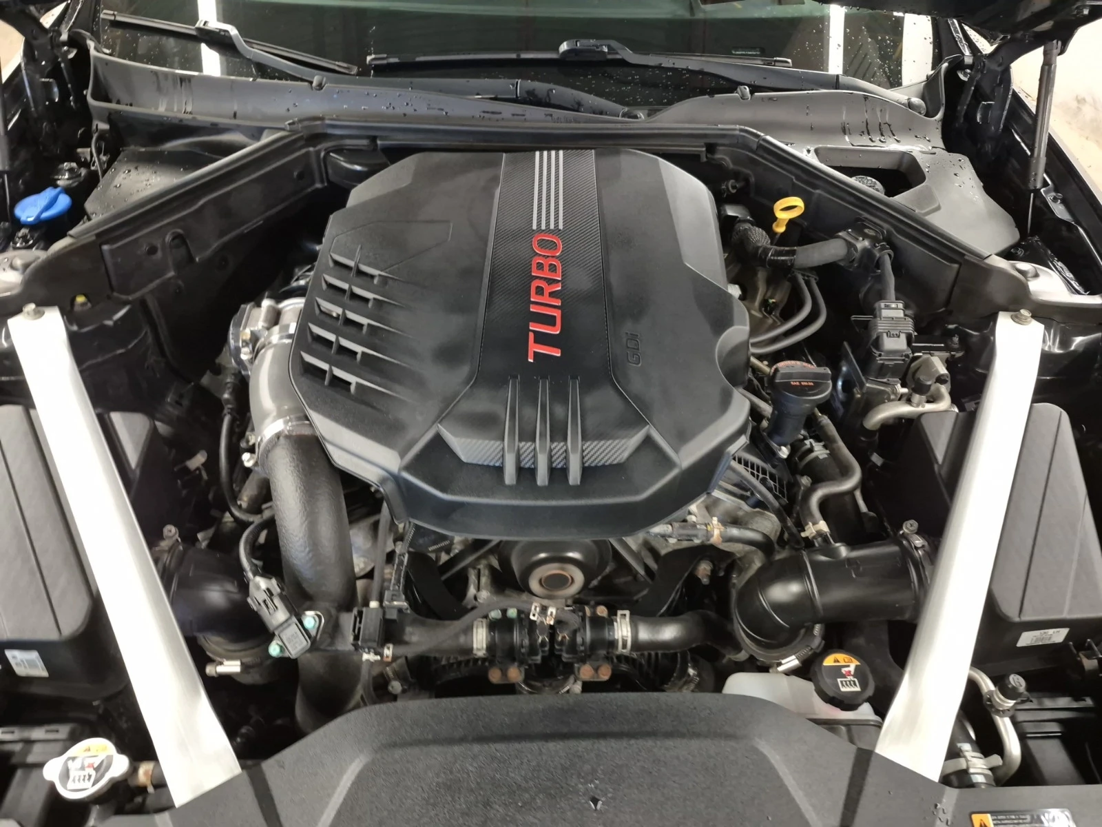 Kia Stinger * * CARFAX * * ���� ������ * *  | Mobile.bg � ����������� 10