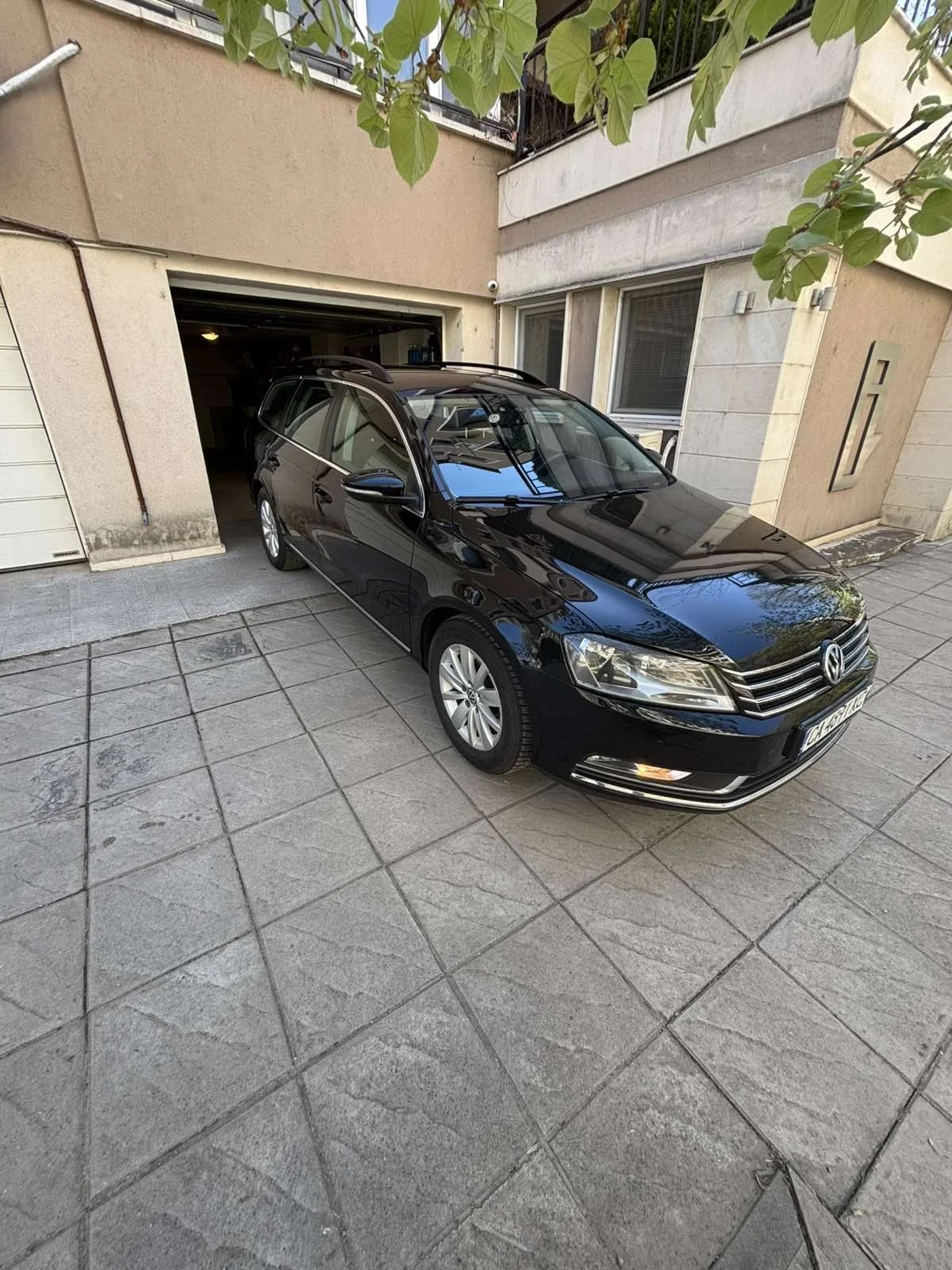 VW Passat Комби/ Автоматик, снимка 2 - Автомобили и джипове - 54411191