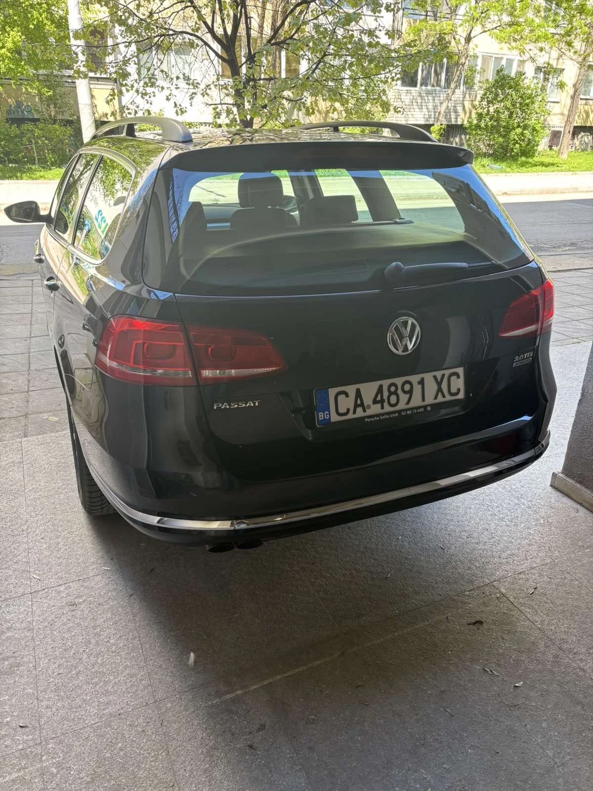 VW Passat Комби/ Автоматик, снимка 5 - Автомобили и джипове - 54411191