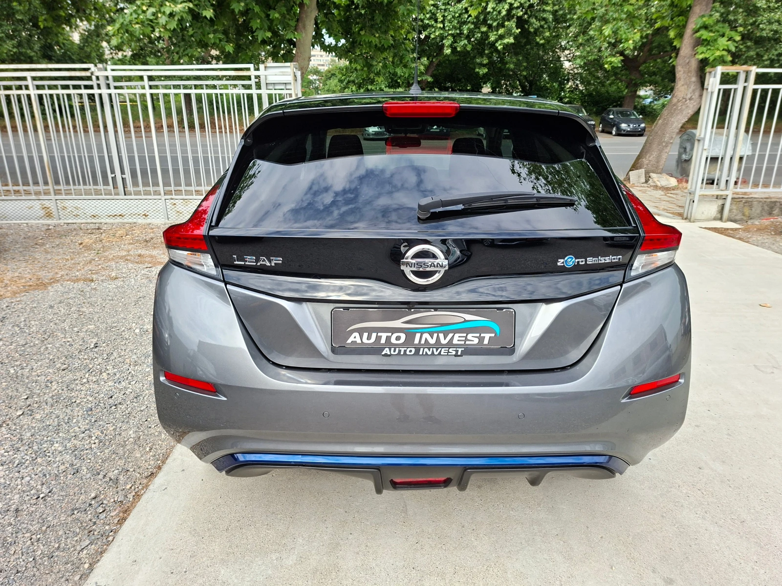 Nissan Leaf  Tekna 40kw ProPilot 360 keyless carplay, снимка 6 - Автомобили и джипове - 54747558