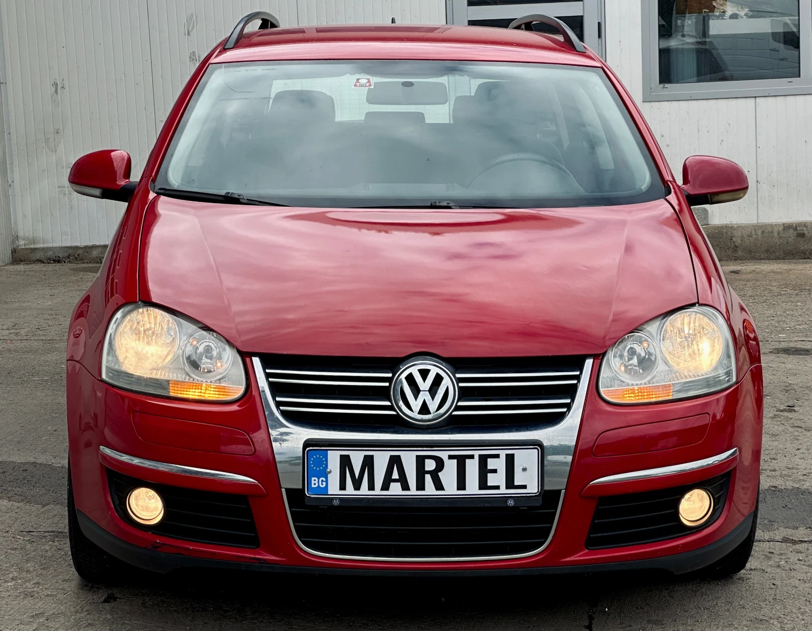 VW Golf 1.6i / КЛИМА, снимка 2 - Автомобили и джипове - 54878273