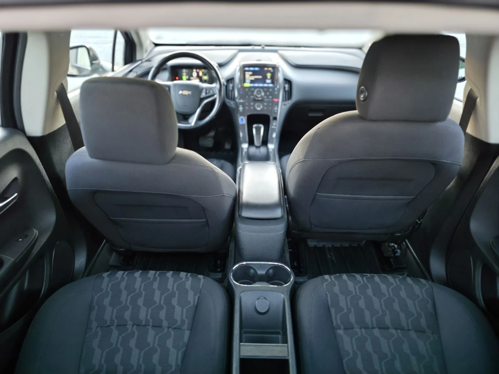 Chevrolet Volt, снимка 15 - Автомобили и джипове - 54896257