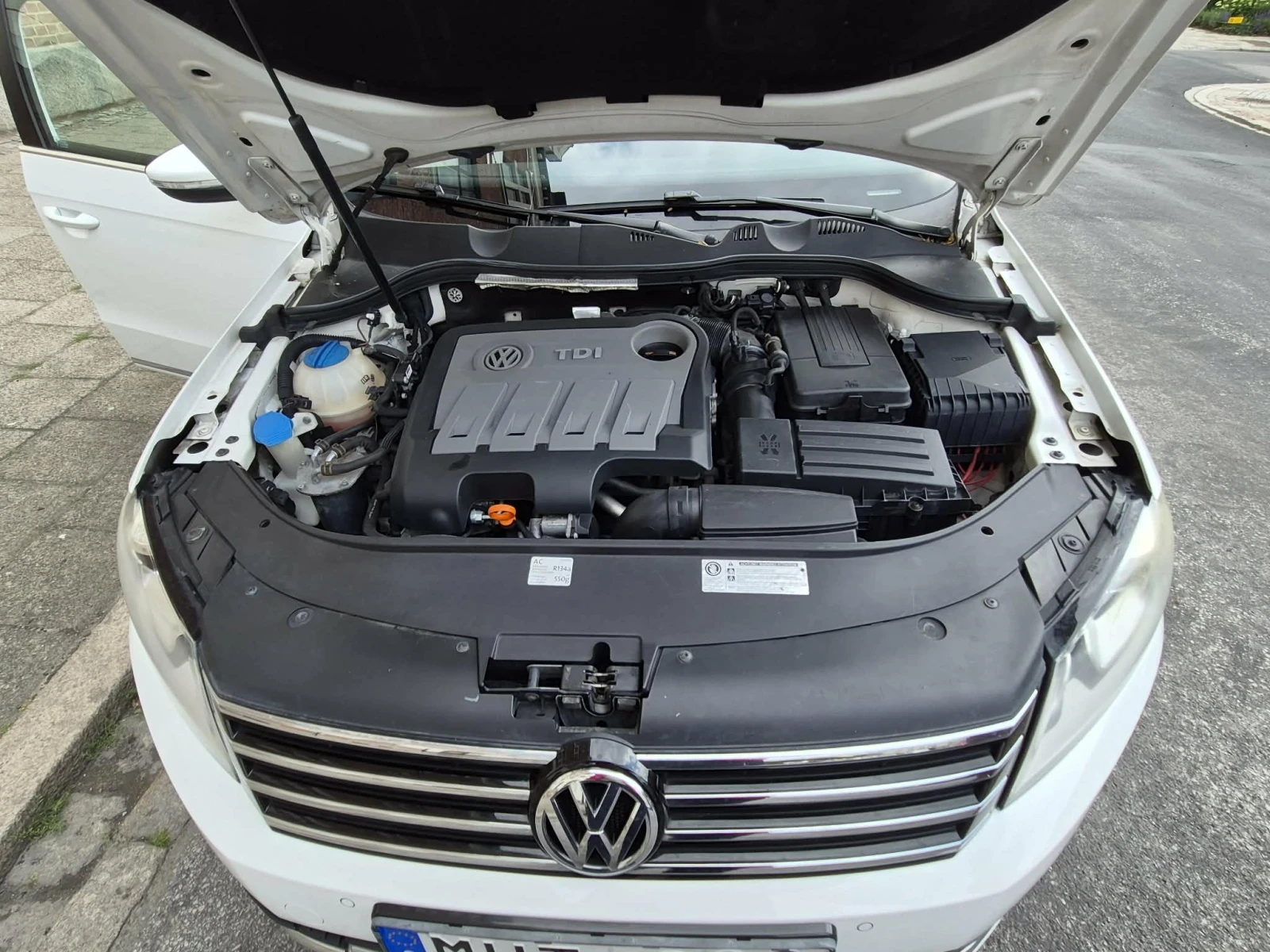 VW Passat, снимка 7 - Автомобили и джипове - 55259090