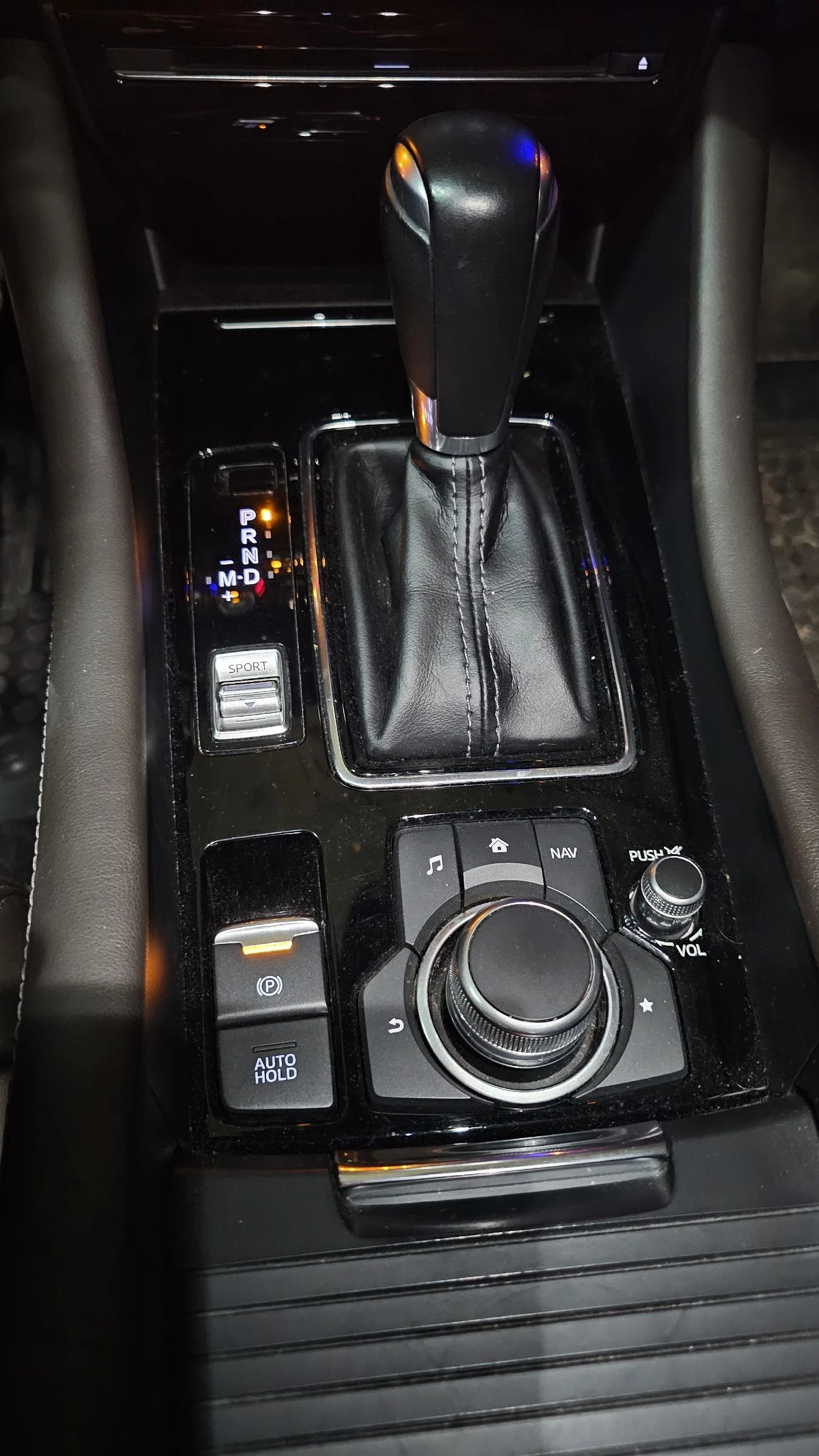 Mazda 6 Takumi plus, снимка 9 - Автомобили и джипове - 55311045