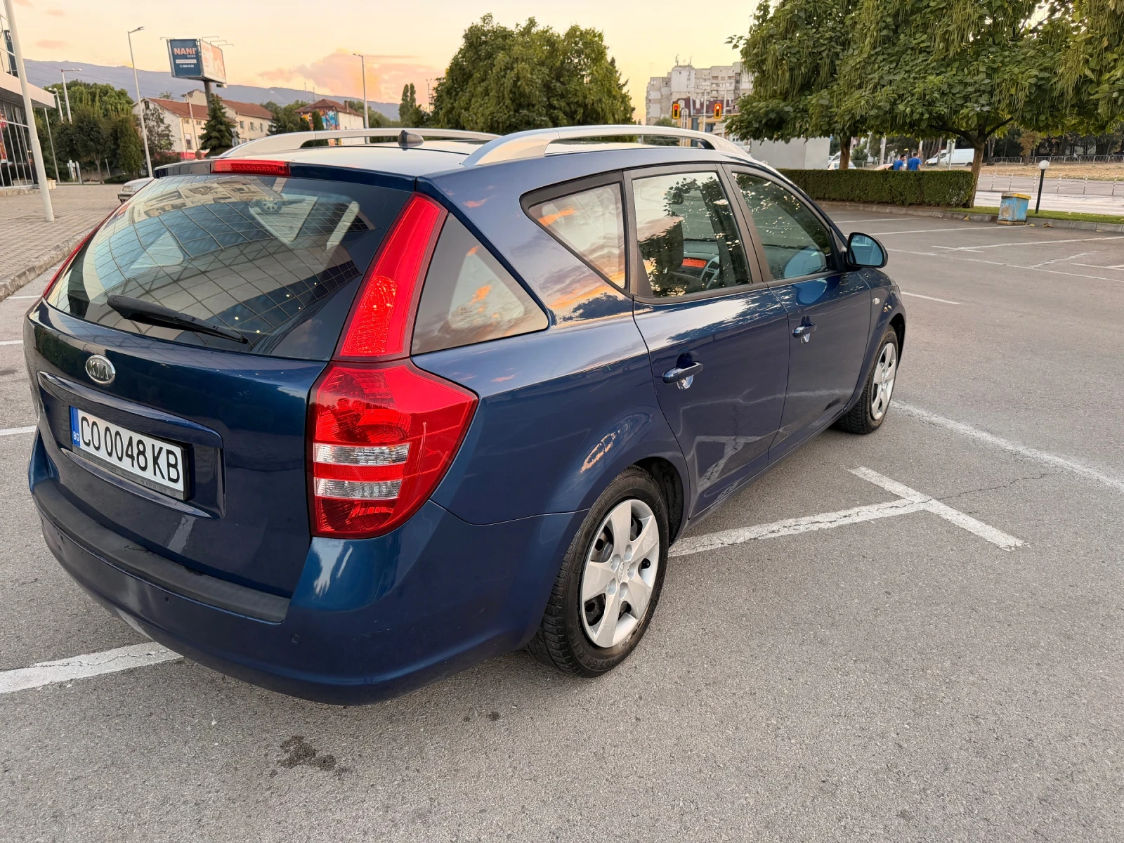 Kia Ceed Газ.Инж Климатроник, снимка 4 - Автомобили и джипове - 55944860