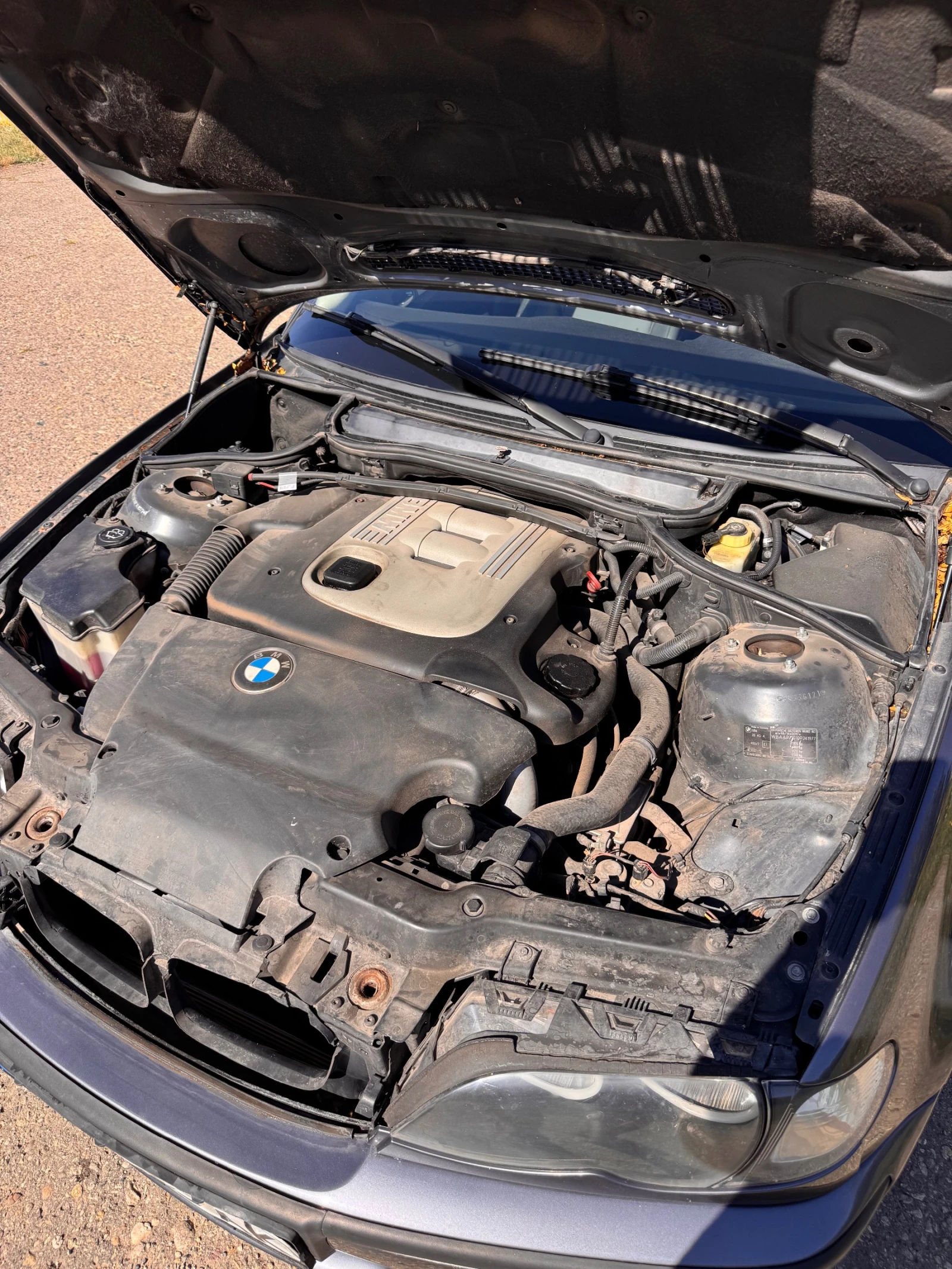 BMW 320, снимка 11 - Автомобили и джипове - 55949070