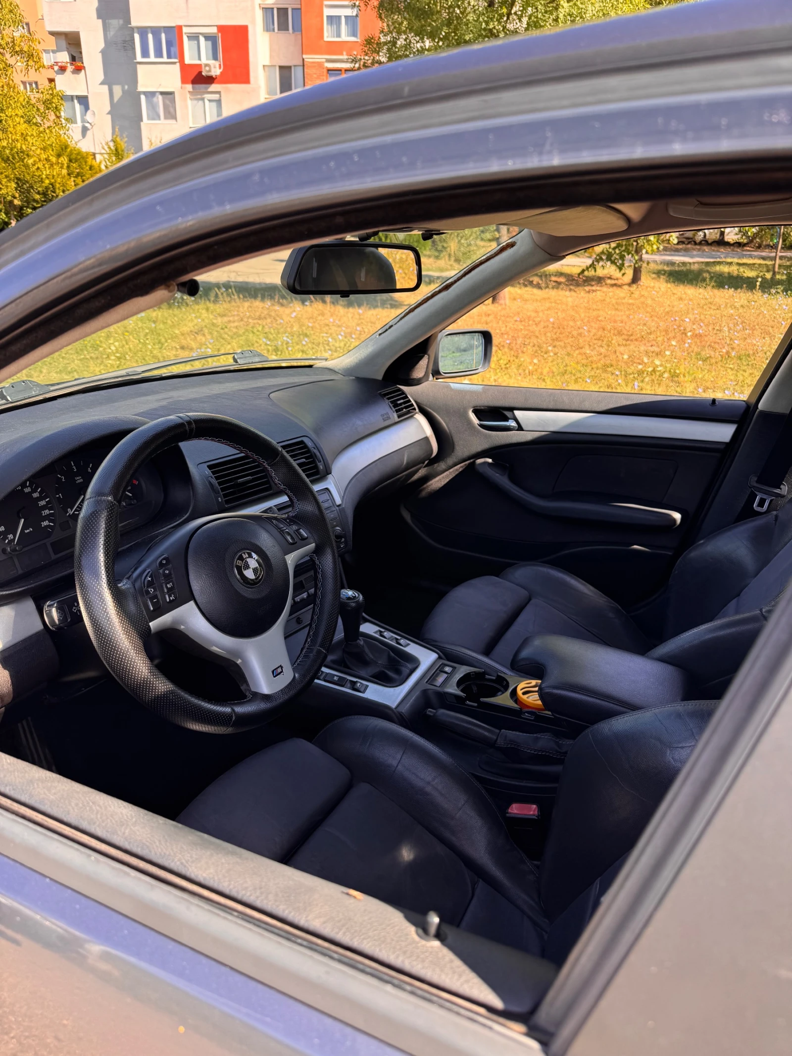 BMW 320, снимка 5 - Автомобили и джипове - 55949070