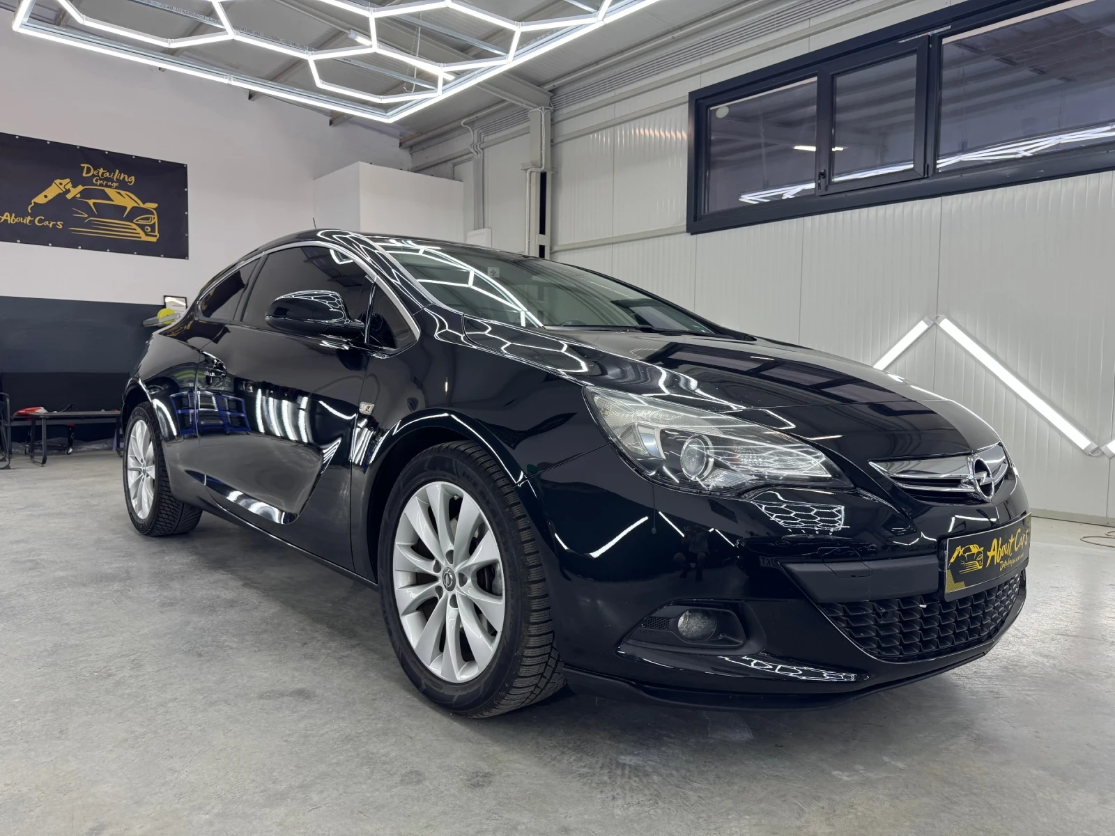 Opel Astra GTC, снимка 3 - Автомобили и джипове - 55995054