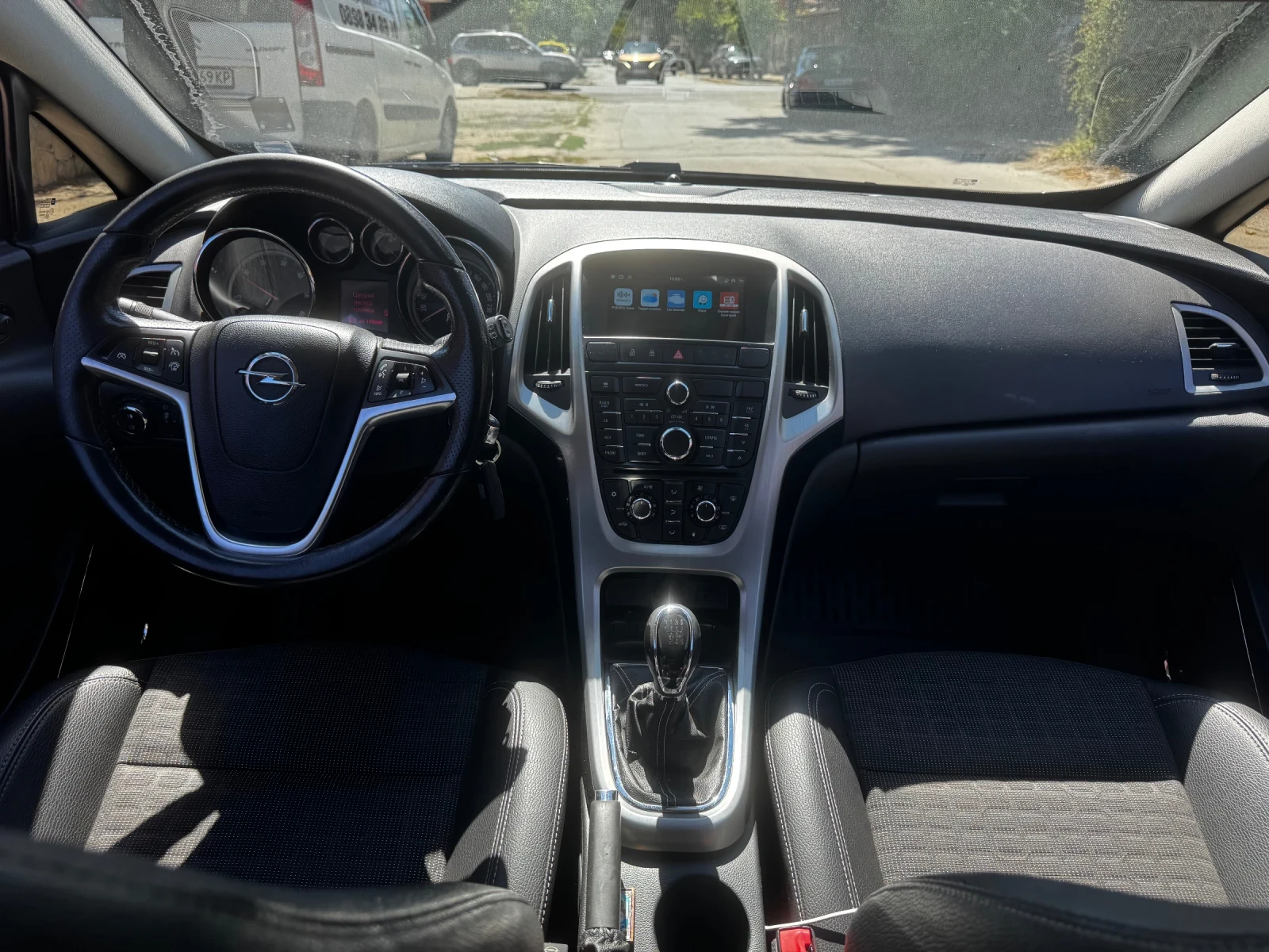 Opel Astra GTC, снимка 13 - Автомобили и джипове - 55995054