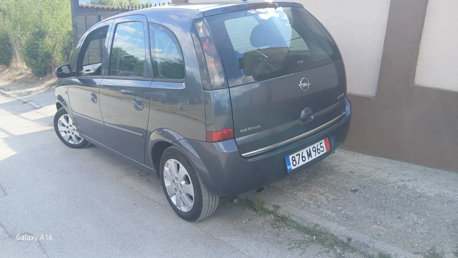 Opel Meriva, снимка 2 - Автомобили и джипове - 56118865