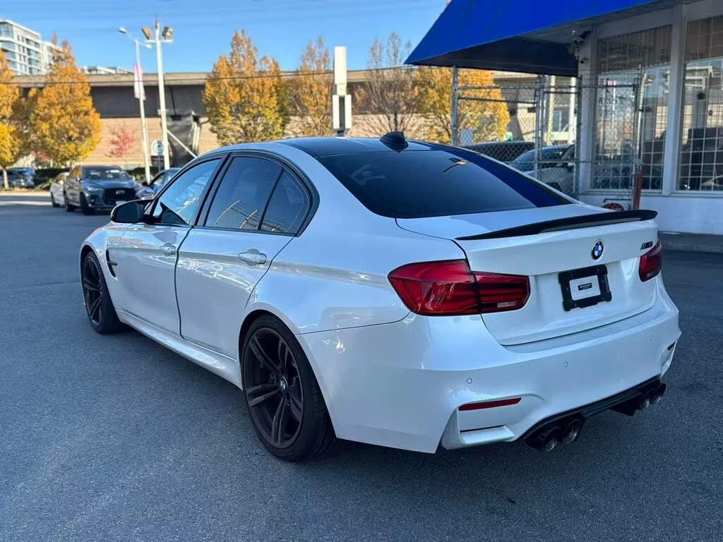 BMW M3 Sedan * ���������� * (���� �� ��) | Mobile.bg � ����������� 7
