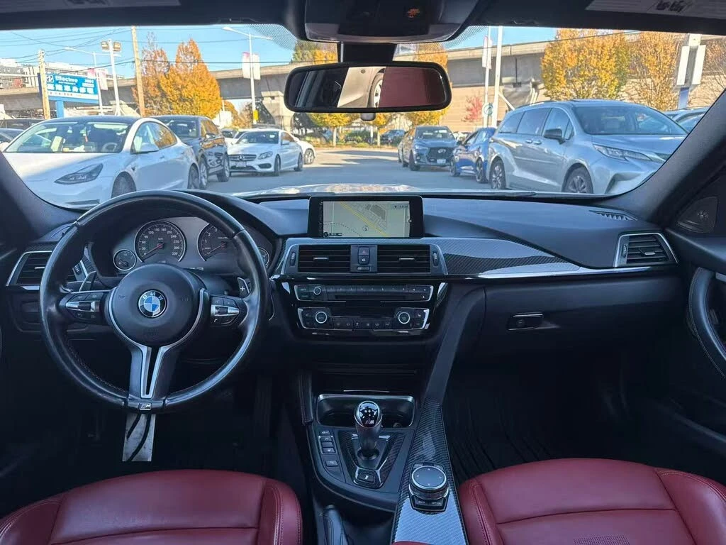 BMW M3 Sedan * ���������� * (���� �� ��) | Mobile.bg � ����������� 13
