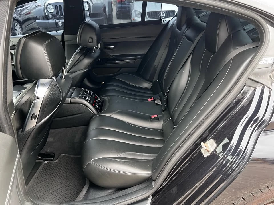 BMW 640 i, ТВЪРДА ЦЕНА до БГ!, снимка 16 - Автомобили и джипове - 56738157