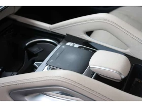 Mercedes-Benz GLE 350 CARFAX/360/HUD/BURMESTER/ПАНОРАМА/ПОДГРЕВИ, снимка 16