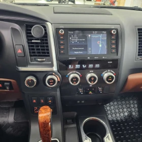 Toyota Sequoia * Platinum * 2 КЛЮЧА* ПОДГРЕВ* KEYLESS* , снимка 9 - Автомобили и джипове - 53644056