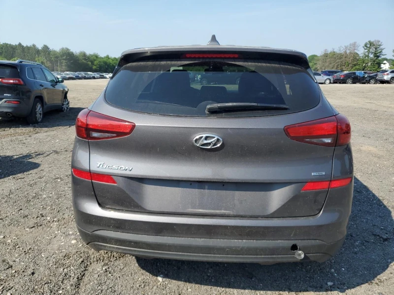 Hyundai Tucson SE 2.0L 4X4, снимка 6 - Автомобили и джипове - 47602390