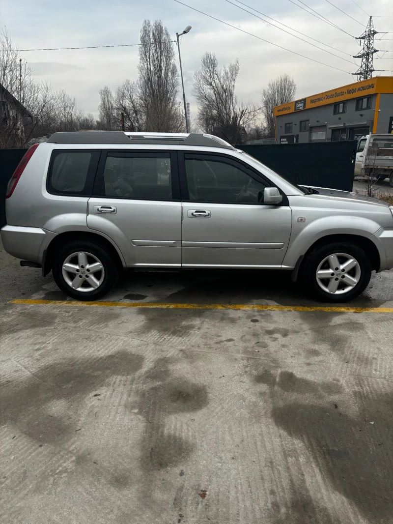 Nissan X-trail, снимка 6 - Автомобили и джипове - 48427616