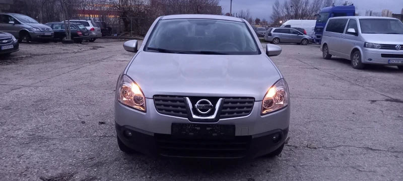 Nissan Qashqai 2.0i/Автомат/141к.с./140000км.Швейцария, снимка 3 - Автомобили и джипове - 52666944
