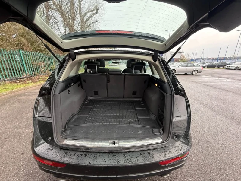 Audi Q5, снимка 11 - Автомобили и джипове - 53588249