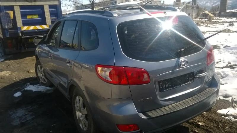 Hyundai Santa fe 2.0crdi, снимка 5 - Автомобили и джипове - 49530277